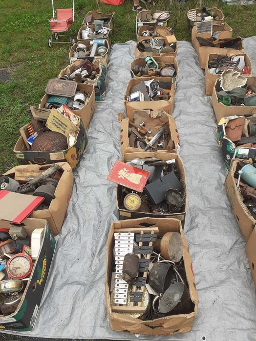 Totalna wyprzedaż -garazowa -dużżżżżż wszystkoiego