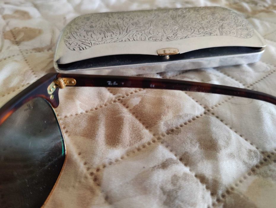 Oculos masculinos Rayban Clubmaster em excelente estado