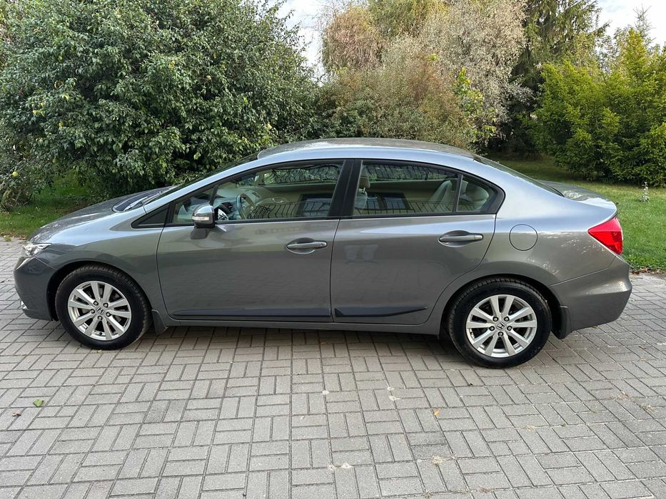 Honda Civic sedan 2012 1.8