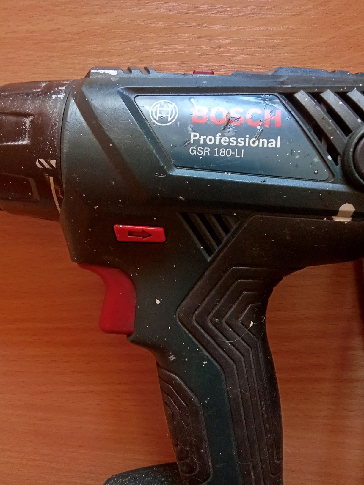 Шуруповёрт BOSCH GSR 180-Li Professional.