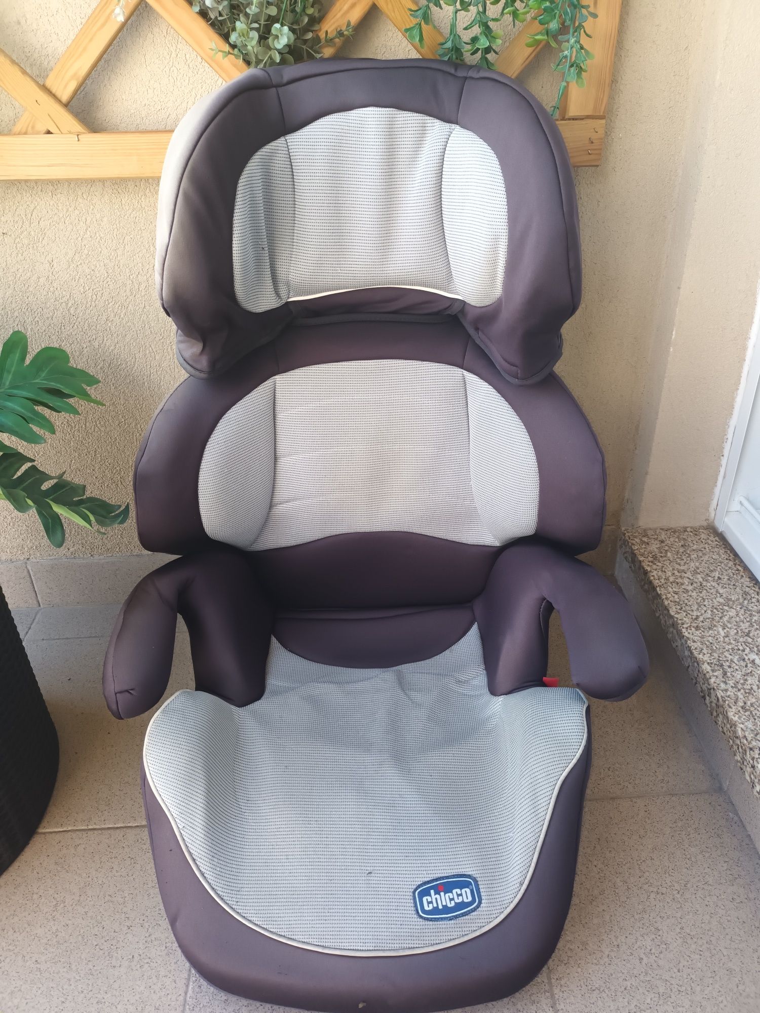 Cadeira auto Chicco 9-36 kg