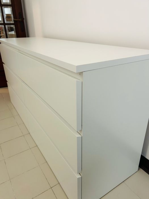 Comoda Ikea MALM c/ 6 gavetas como NOVA