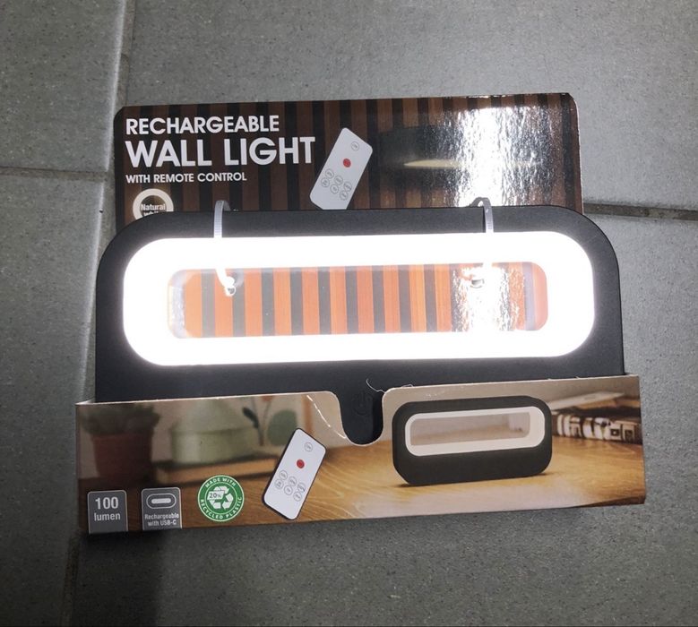 Акумуляторний світильник з дистанційним керуванням