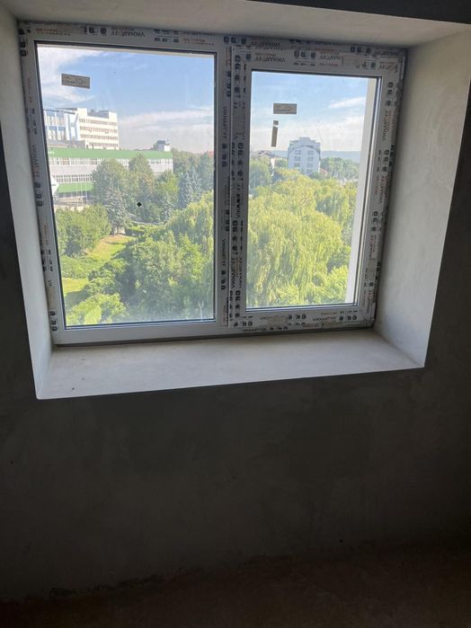 Продаж світлої 2 кім.квартири,вул. Галицька