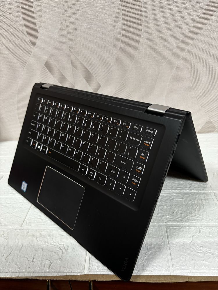 Сенсорний Ноутбук трансформер Lenovo Yoga 700-14ISK i5-6200u/8/256