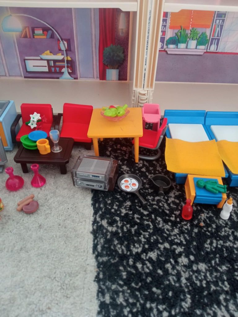 Playmobil duży domek z akcesoriami