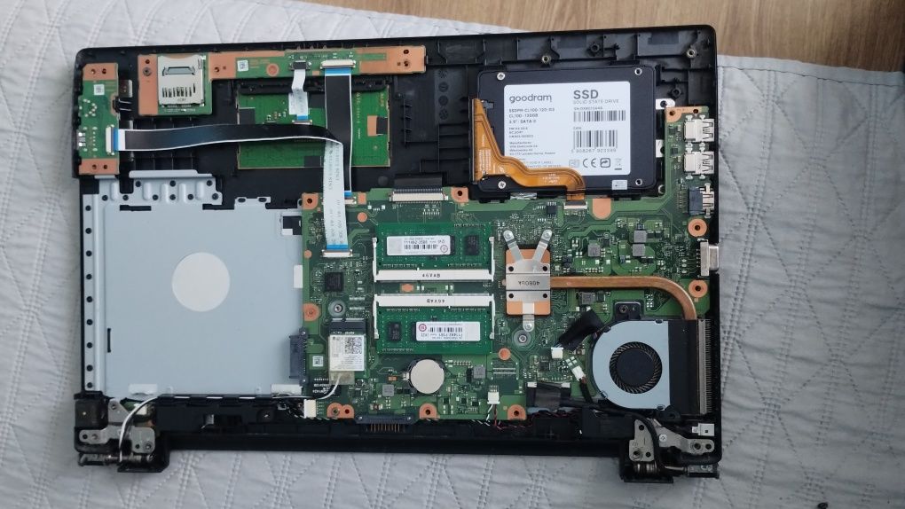 2 шт Ноутбук TOSHIBA SATELLITE PRO R50-B-12P 15,6 " Intel Core i3