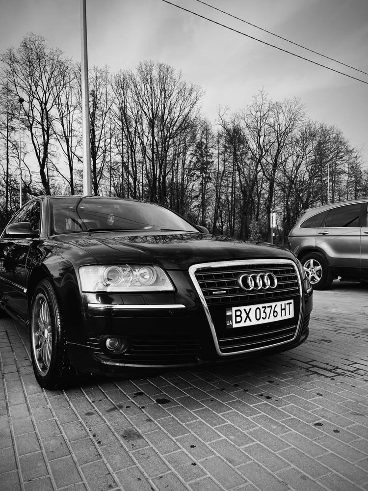 Продам Audi A8 Long