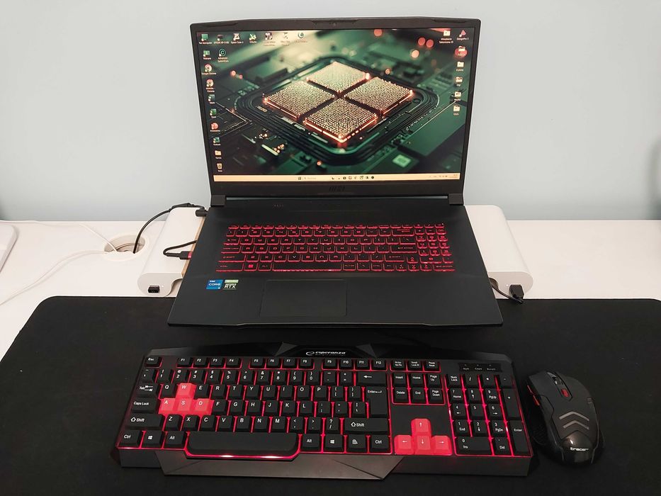 Laptop gamingowy - matryca 17,3" 144Hz, grafika NVIDIA RTX 3050Ti