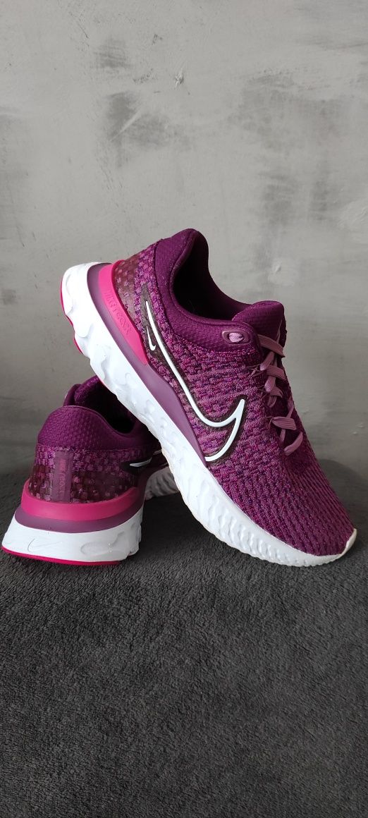 Nike React Infinity Run Flyknit 3  rozmiar 41 (26,5 cm)