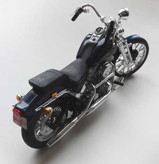 Модель мотоцикла Harley-Davidson 1997 FXSTS Springer Softail 1:18 б/у