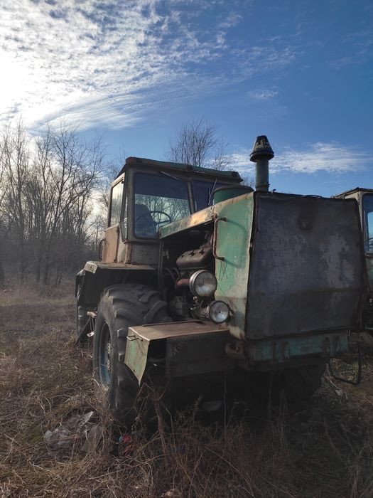 продам трактор т-150,целиком,или по запчастинам