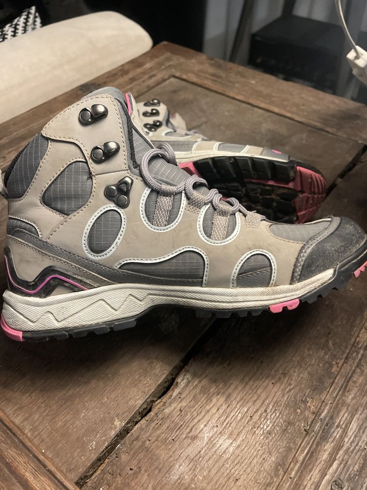 BUTY damskie WOLFSKIN texapore 2+, rozm 40, jak nowe