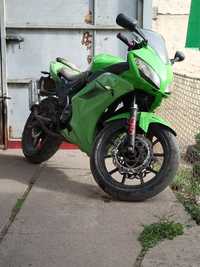 Продам мотоцикл Viper F2