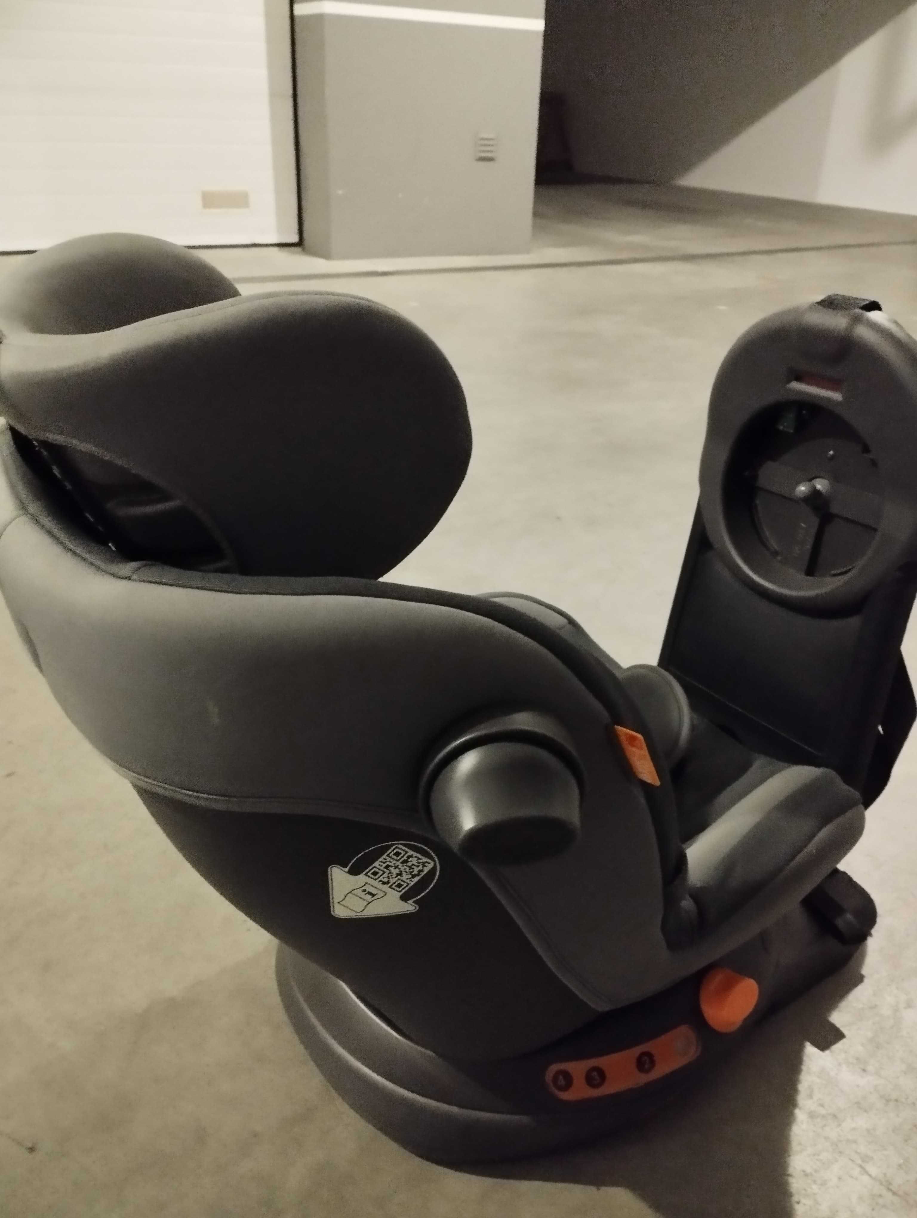 Cadeira Auto Around U I-Size Chicco