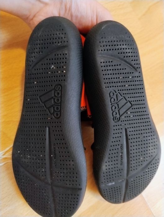 Sandały Mickey adidas r. 34