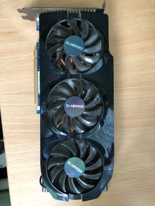Видеокарта Gigabyte 3gb