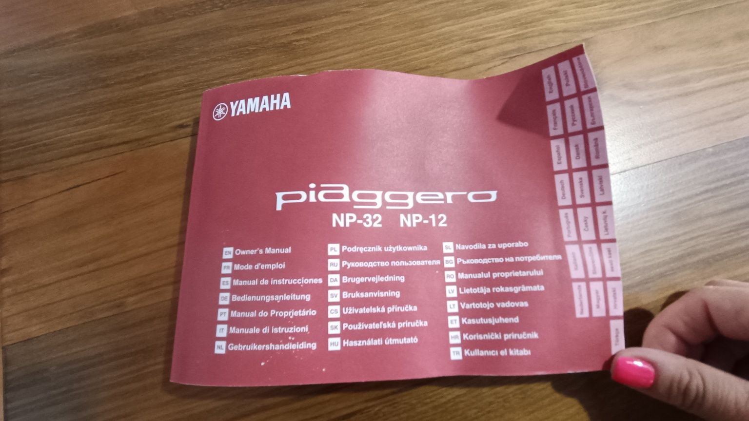 Piano digital Yamaha + suporte