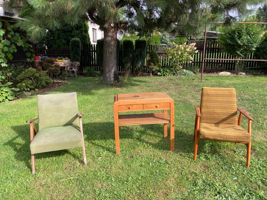 Sprzedam fotele i komodę