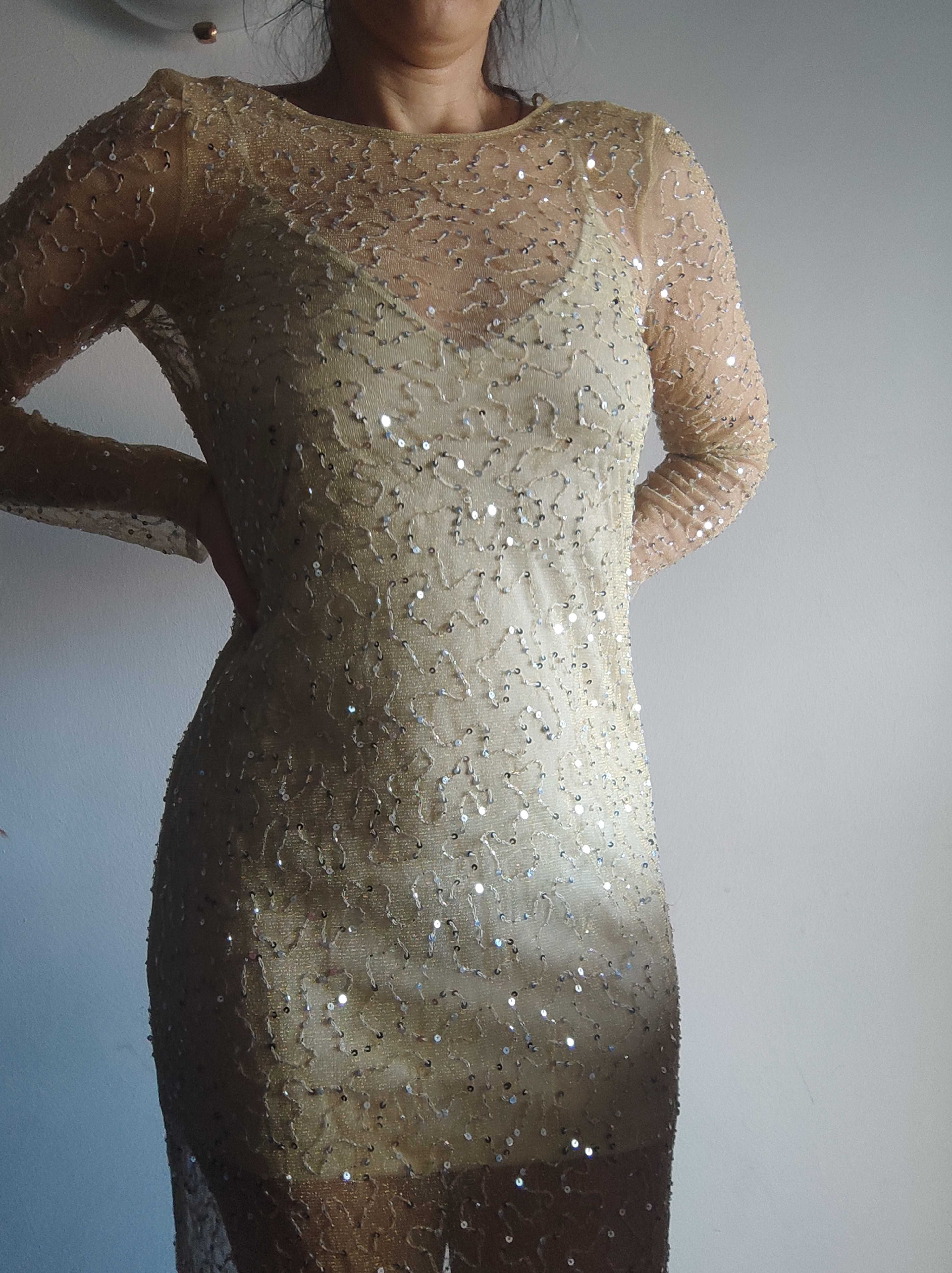 Novo vestido comprido semi transparente com forro e brilhantes