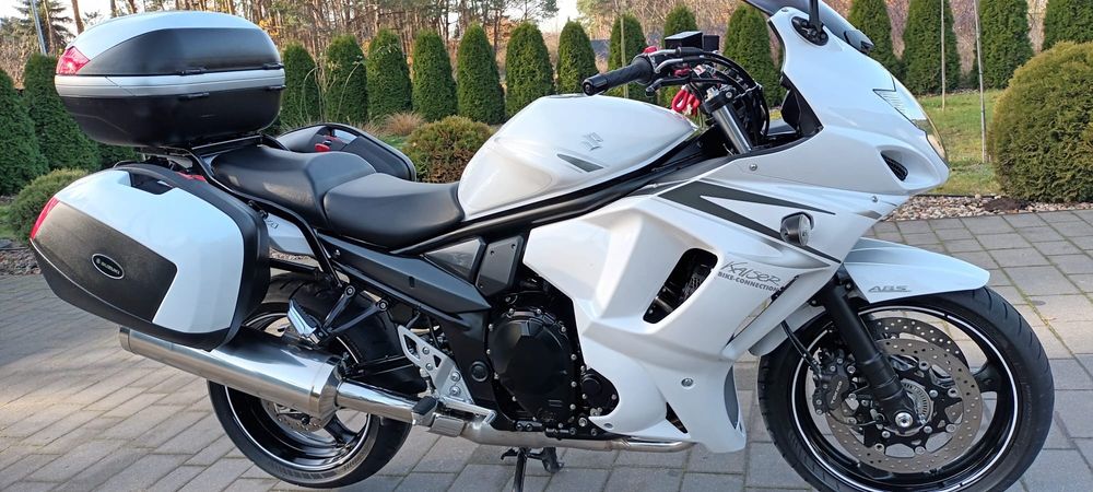 Suzuki GSX 1250 Fa Bezwypadkowy przebieg 18 tyś km.