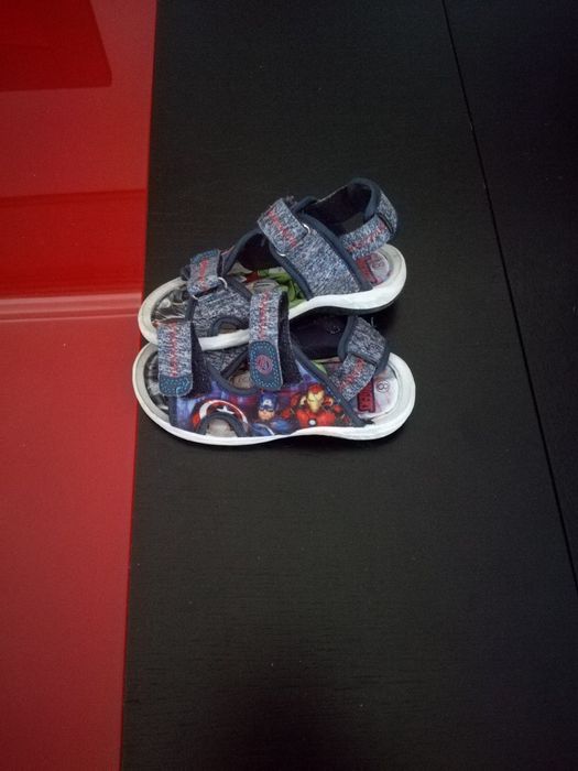 Sandalias Vingadores 28