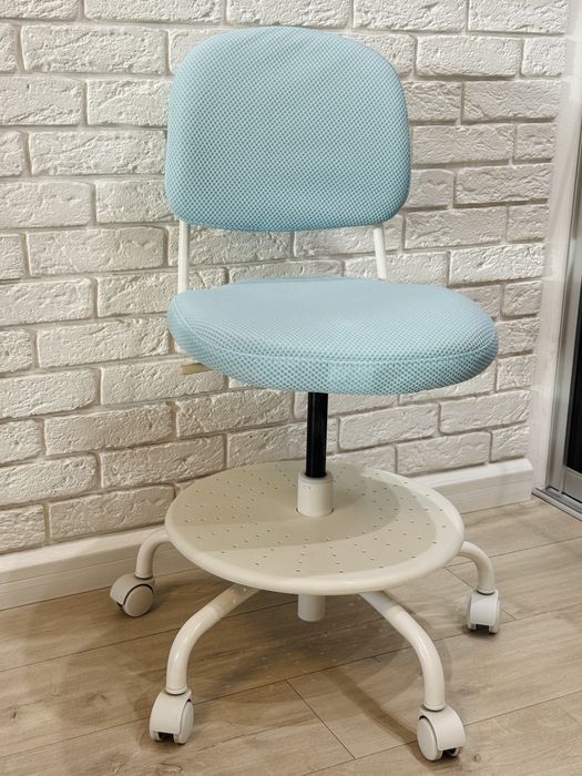 Дитяче крісло стілець Ikea Vimund