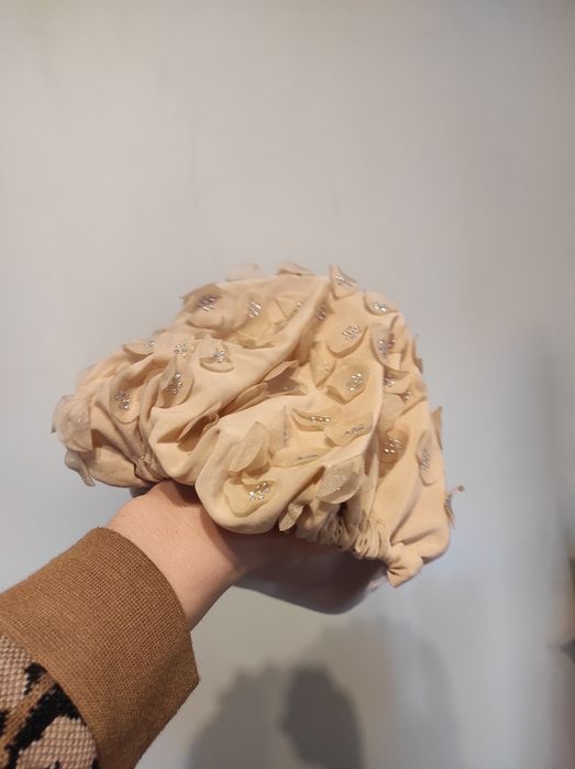 Czapka letnia beżowa