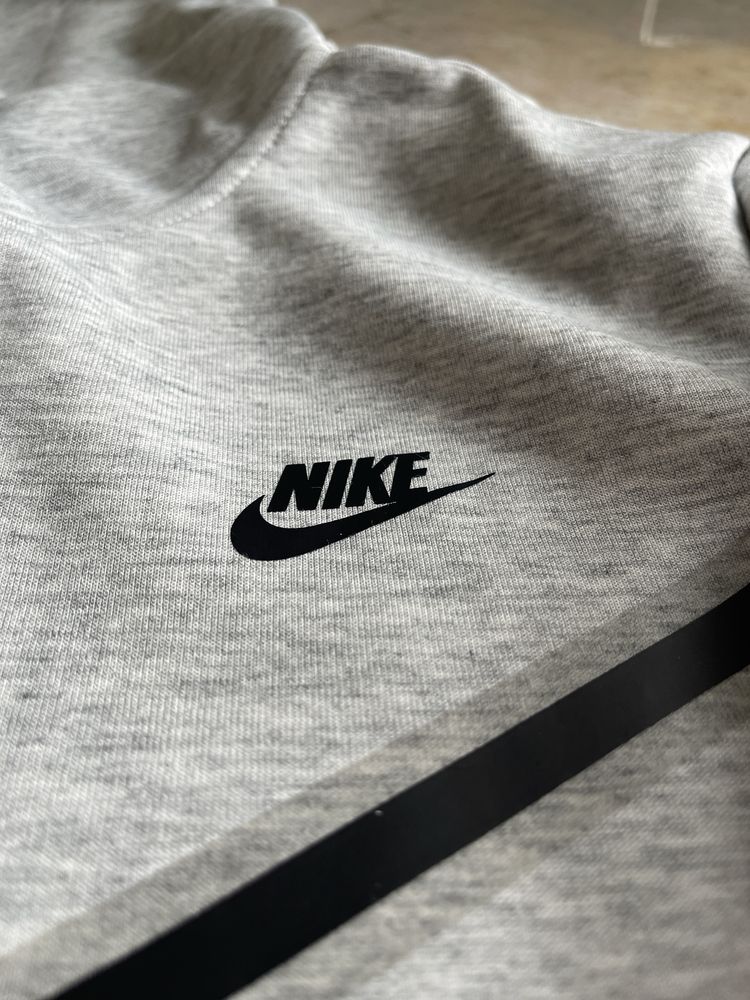 Спортивний костюм (L) Nike Tech Fleece оригінал