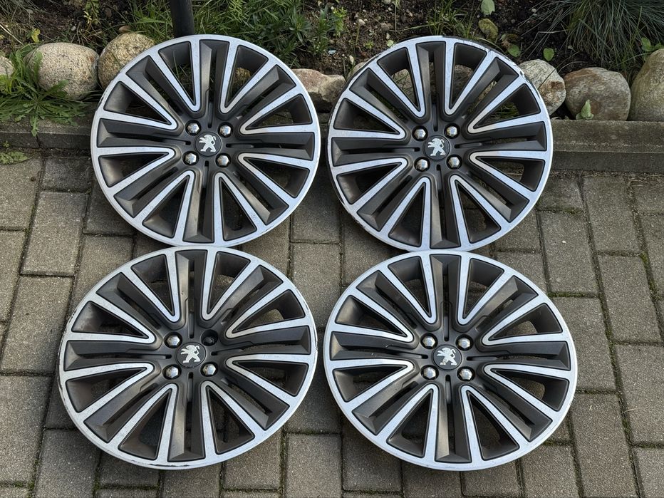 Oryginalne kołpaki 16” Peugeot 2008