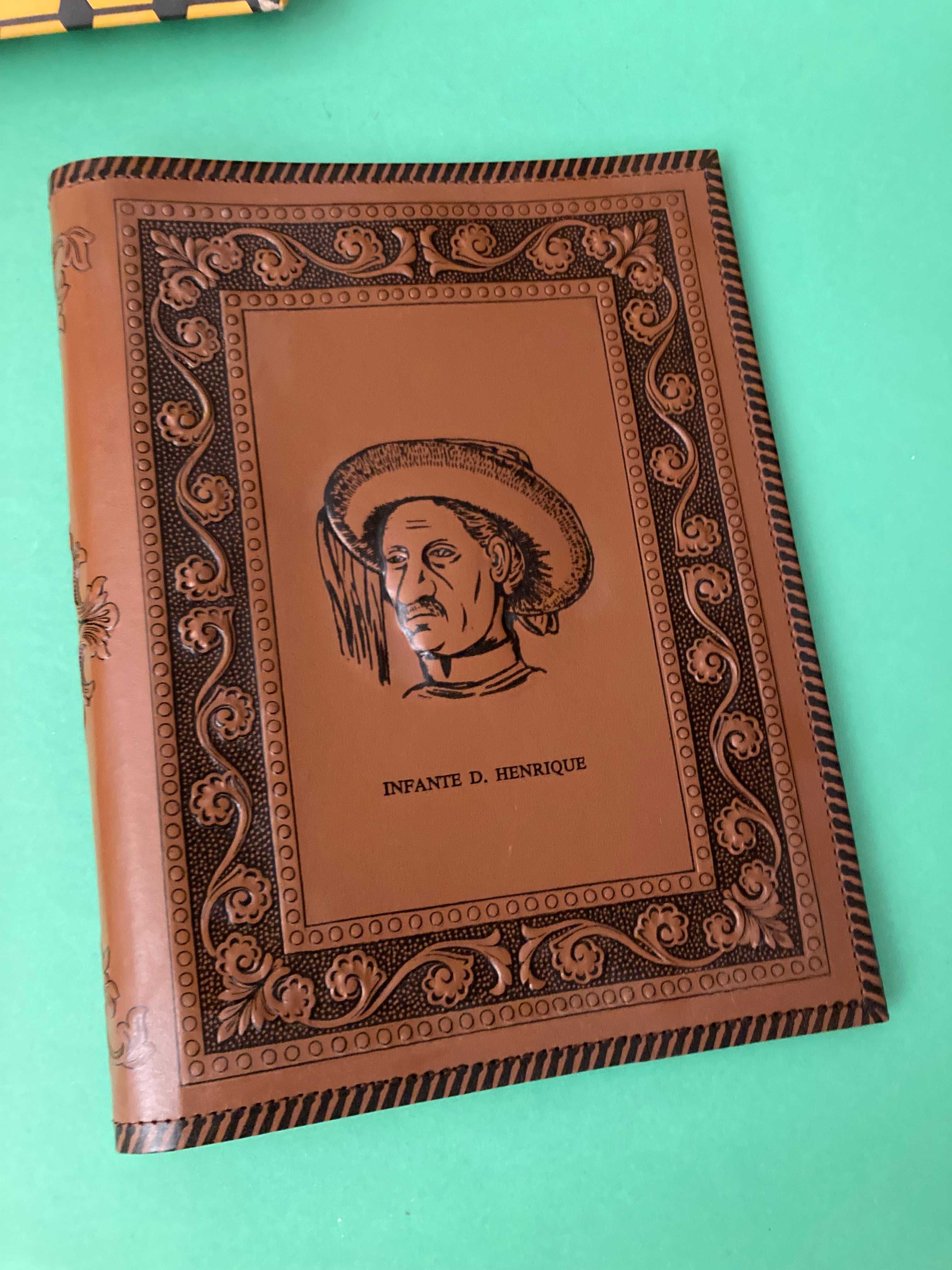 Capa Escolar Antiga Couro Infante D. Henrique da Ambar Anos 50/60