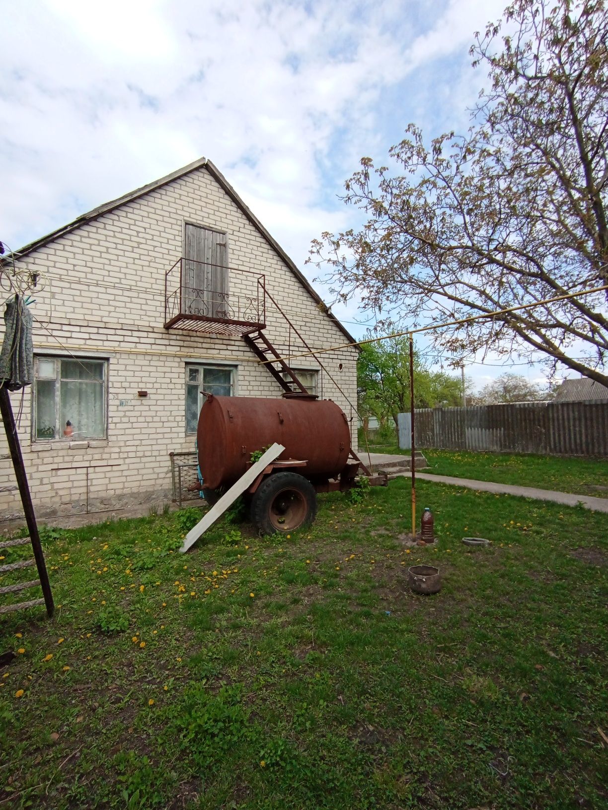 СРОЧНО Продам будинок в селі Подорожнє