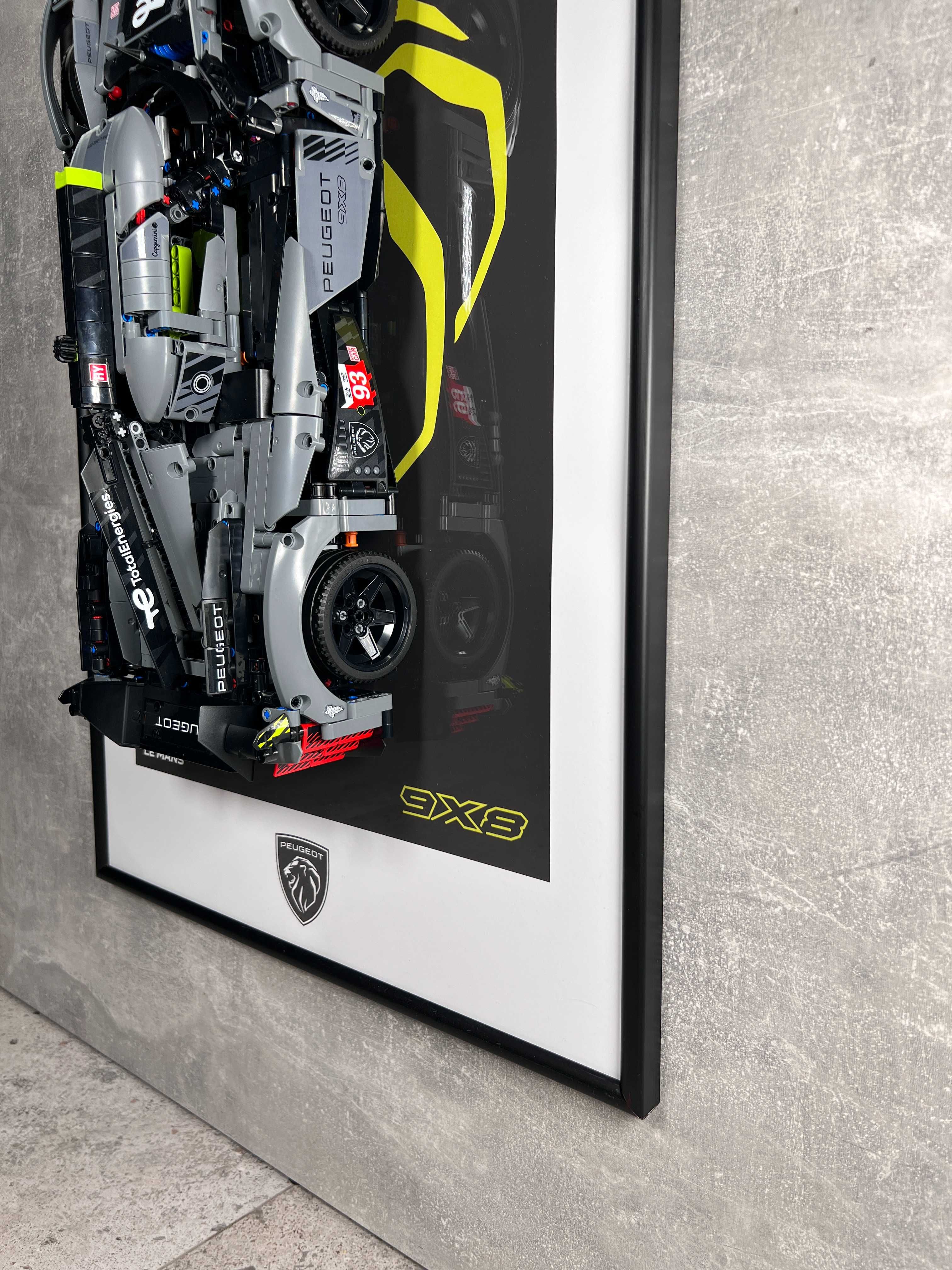 Рамка Арт LEGO Technic Peugeot 9X8 24H Le Mans Hybrid Hypercar 42156