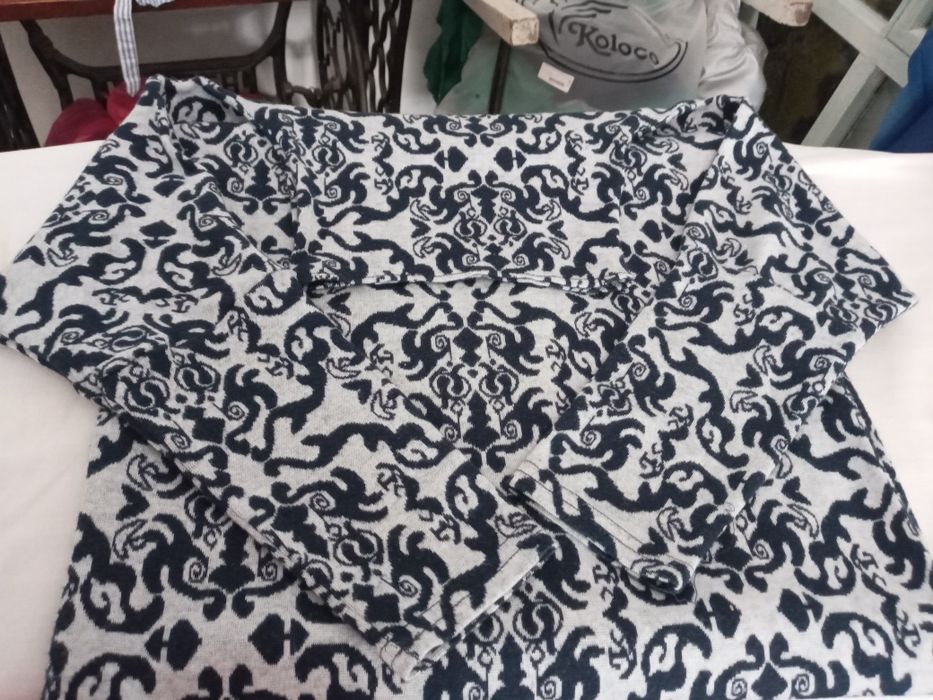 Трикотажные платья-туники,свитерки