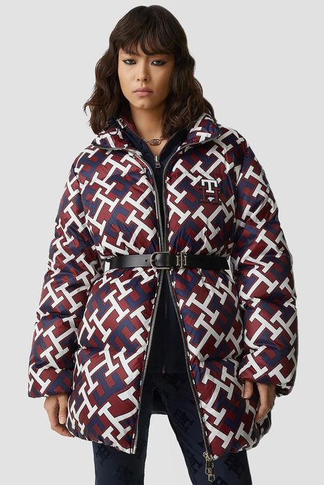 Tommy Hilfiger пуховик женский ориг XS-S размер