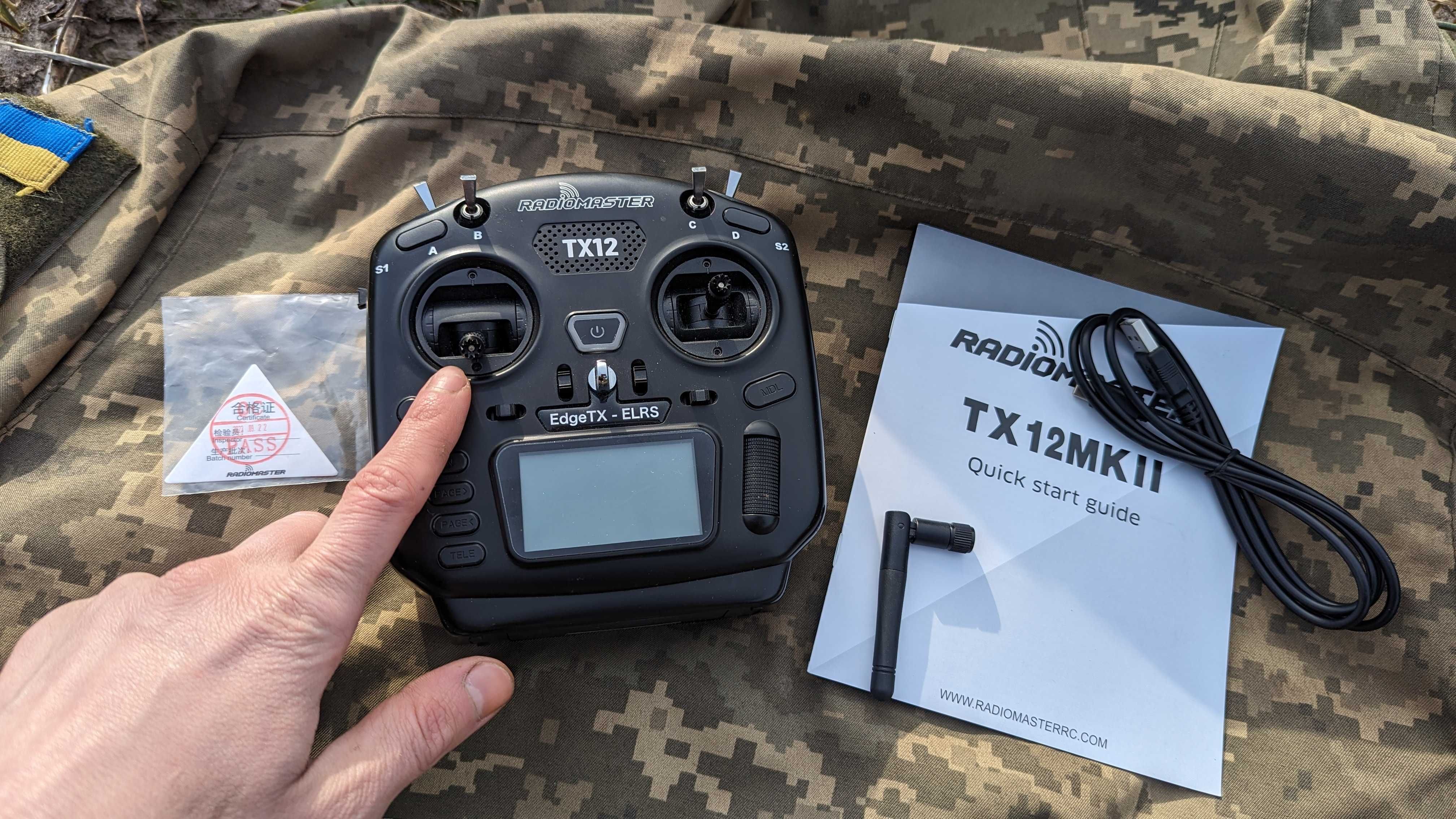 Пульт Radiomaster TX12 ELRS M2 управления FPV Комплект с аккумуляторам