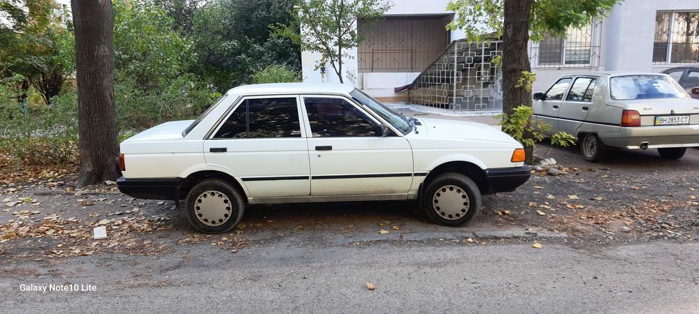 nissan sunny. правый руль .дизель .5мкпп.