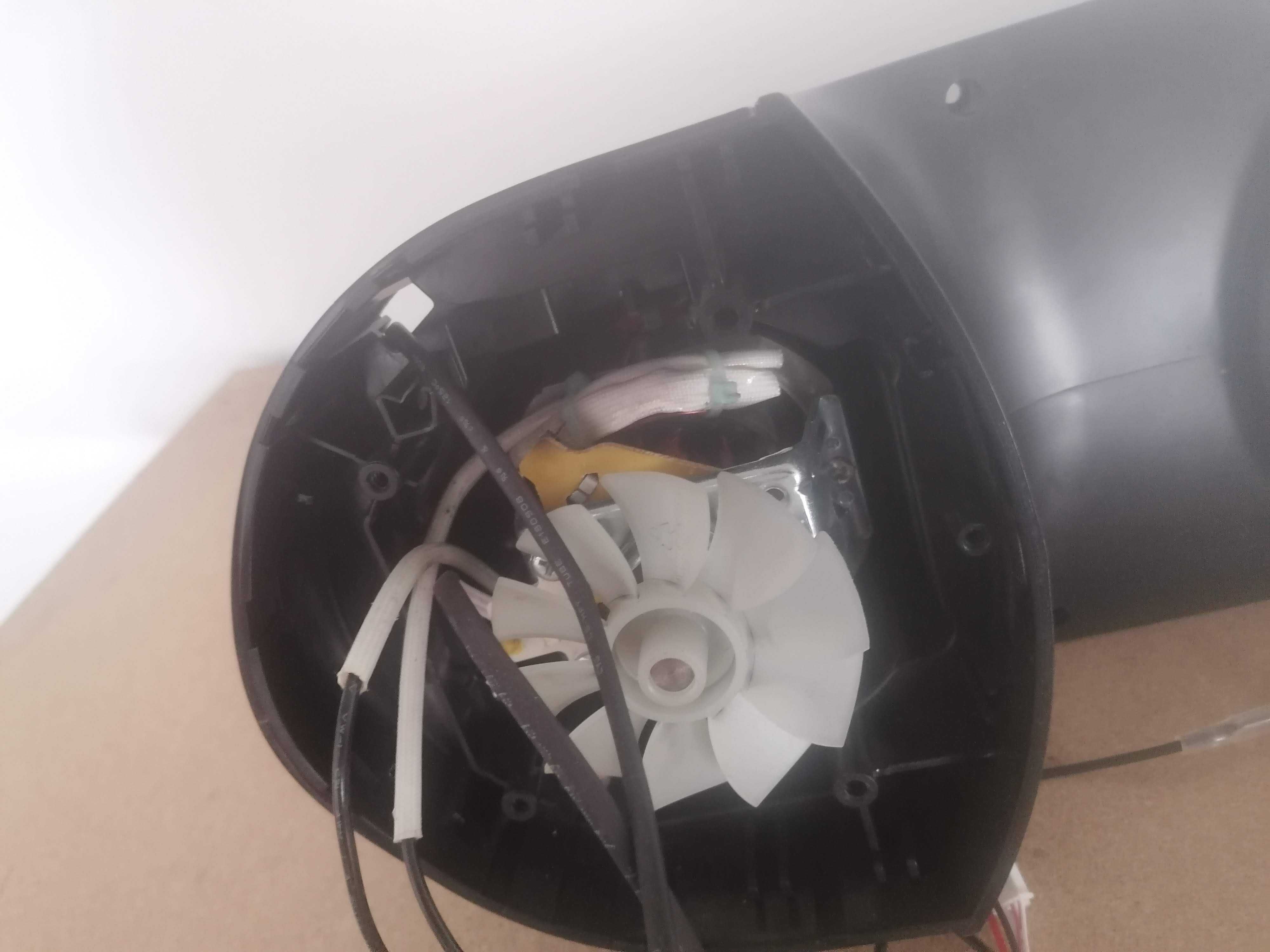 Peças eléctricas, electrónicas e mecânicas