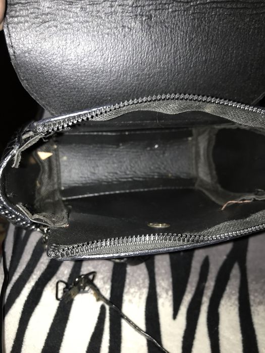 Продам женскую сумку