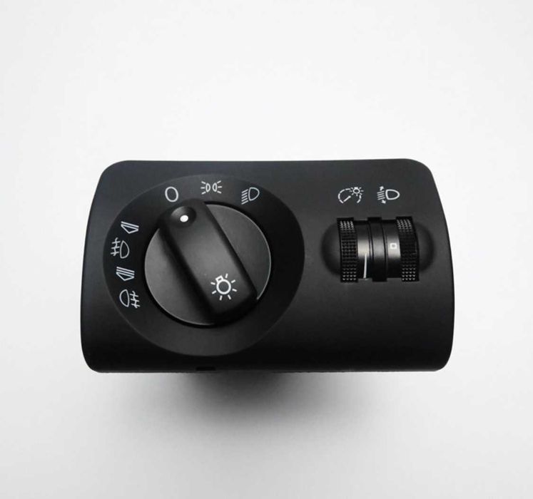 Перемикач світла фар Audi A6C5 A6 (4B2, C5) 1997-2005 переключатель