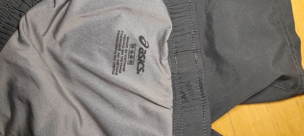 бігові шорти Asics Core 7"