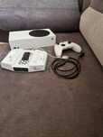 Xbox Series S z podkładką chłodzącą