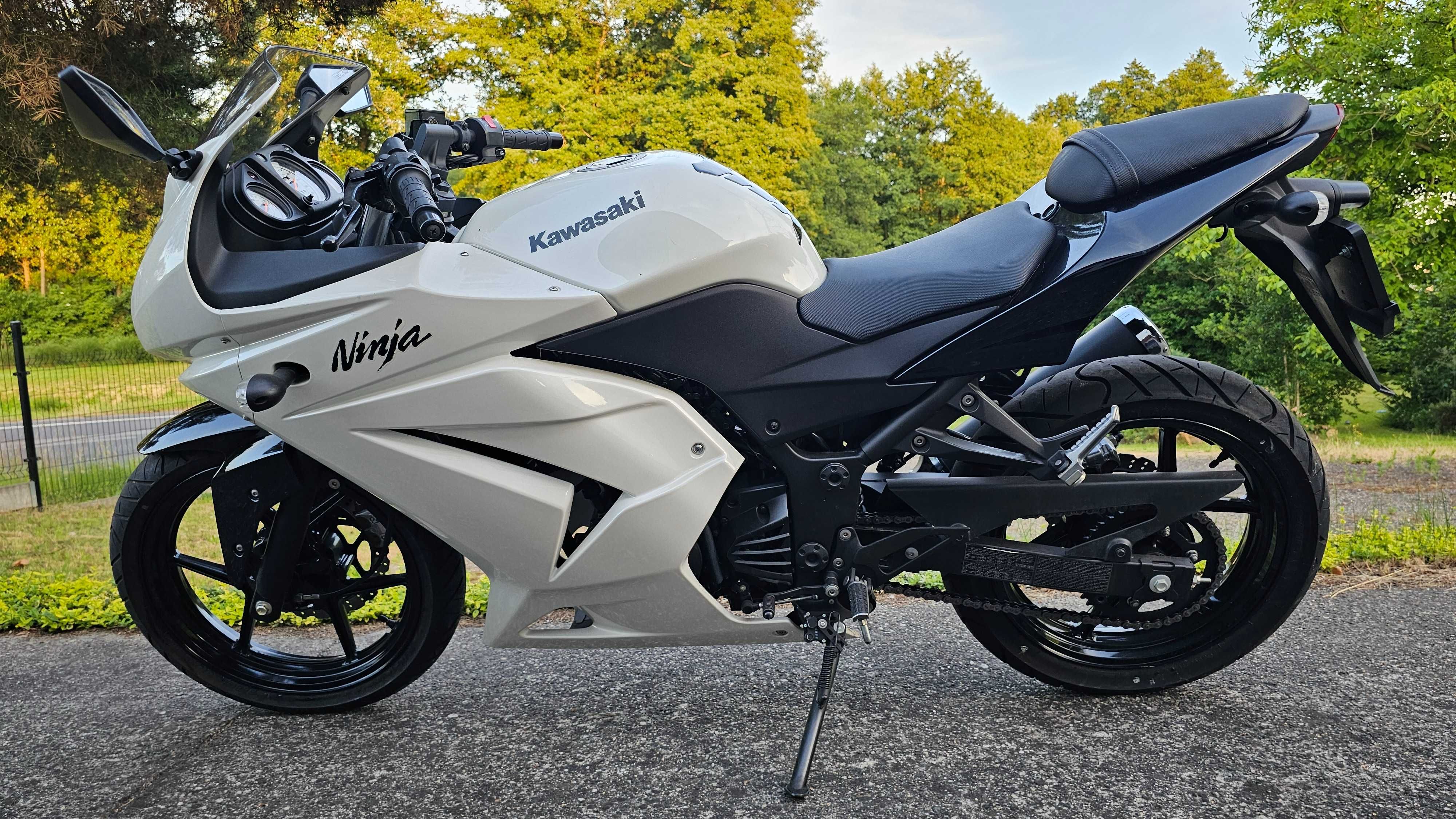 Kawasaki Ninja 250  Ex 250R niewielki przebieg