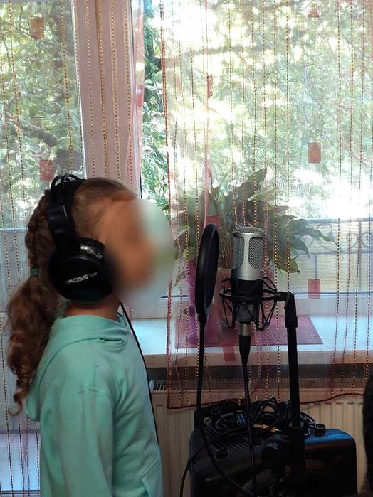 Уроки гри на гітарі + Вокал Офлайн/Онлайн