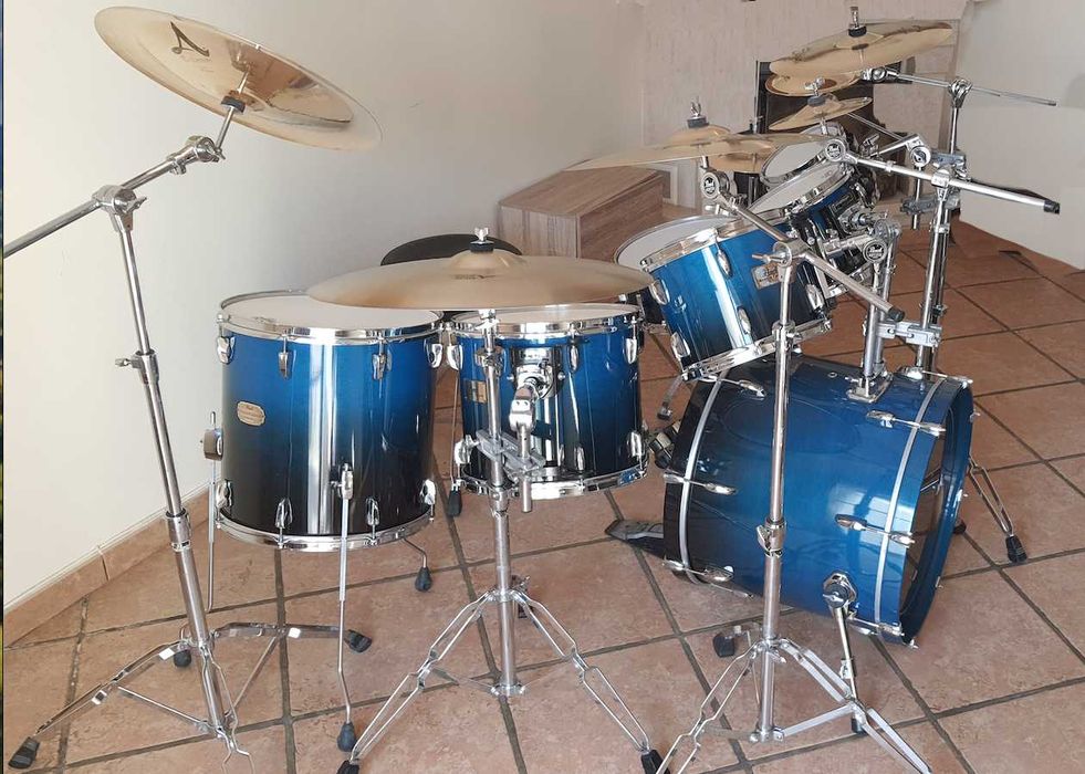 Kit de Bateria Pearl Session Maple Custom com Pratos Zildjian