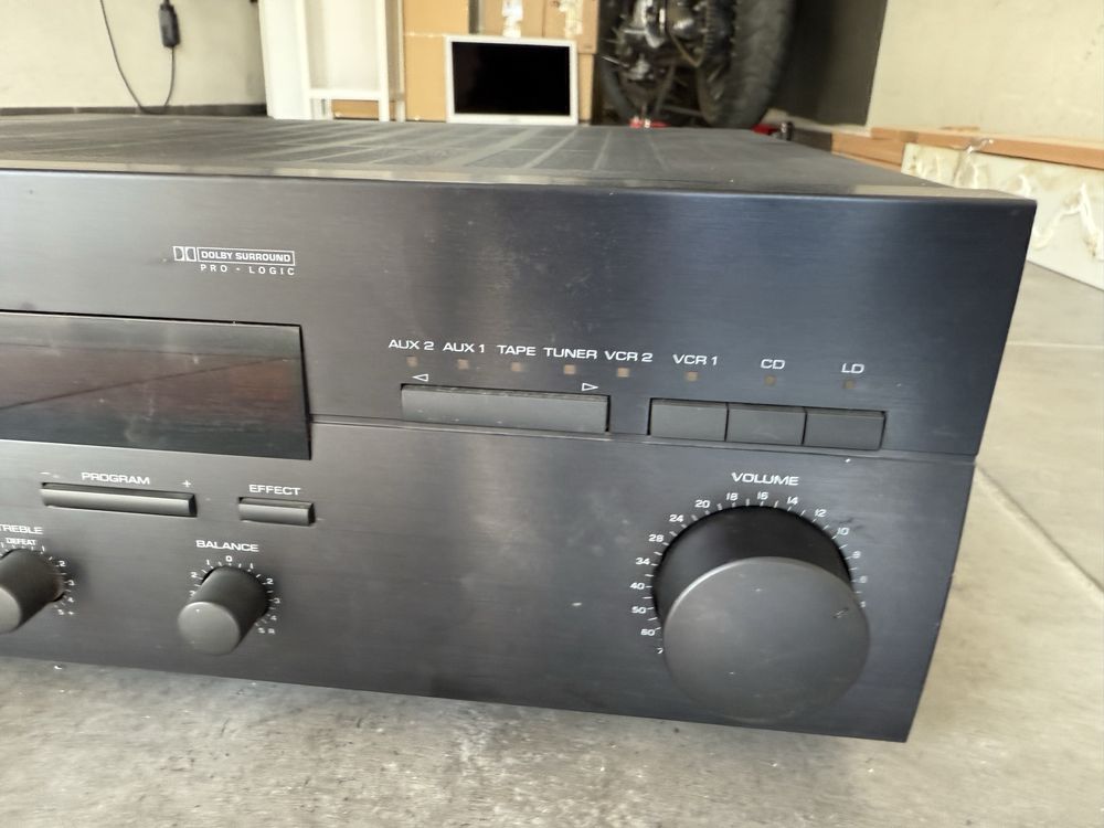 Amolificador Yamaha DSP-A780 Pequena avaria