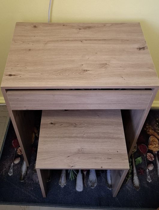 Sprzedam nową toaletkę Artisan z lustrem