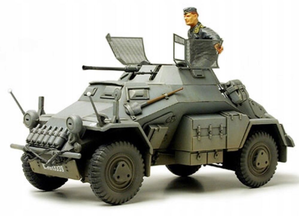 1/35 German Sd.Kfz.222 w/Photo Etched Parts Tamiya 35270