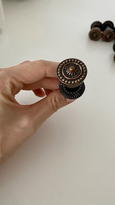 Uchwyty gałki meblowe do szuflady szafki