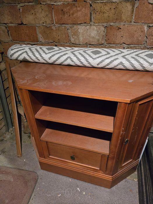 Komoda szafka półka za darmo oddam
